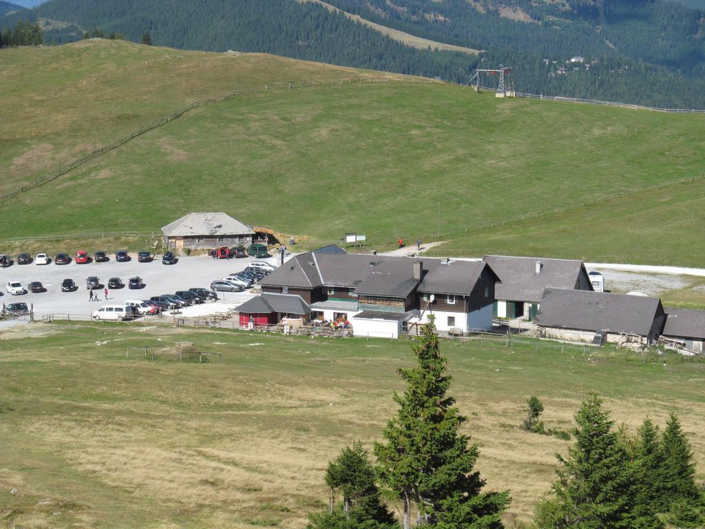 Altes Almhaus Hotel Maria Lankowitz Zewnętrze zdjęcie